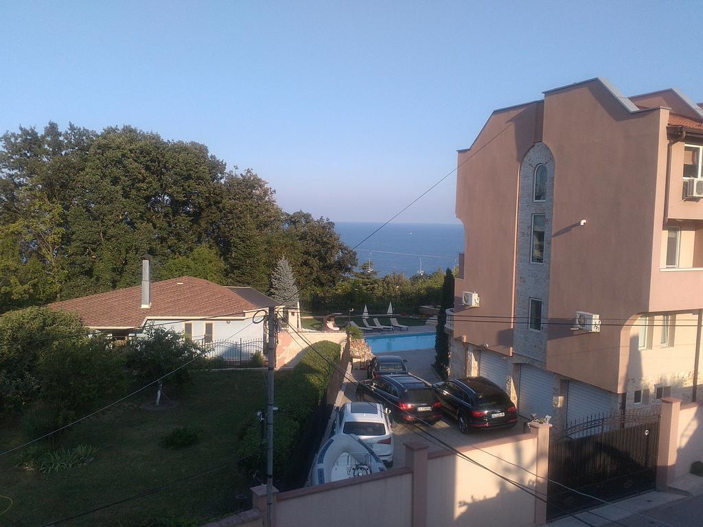 Vila Dva 3 Golden Sands Exterior photo